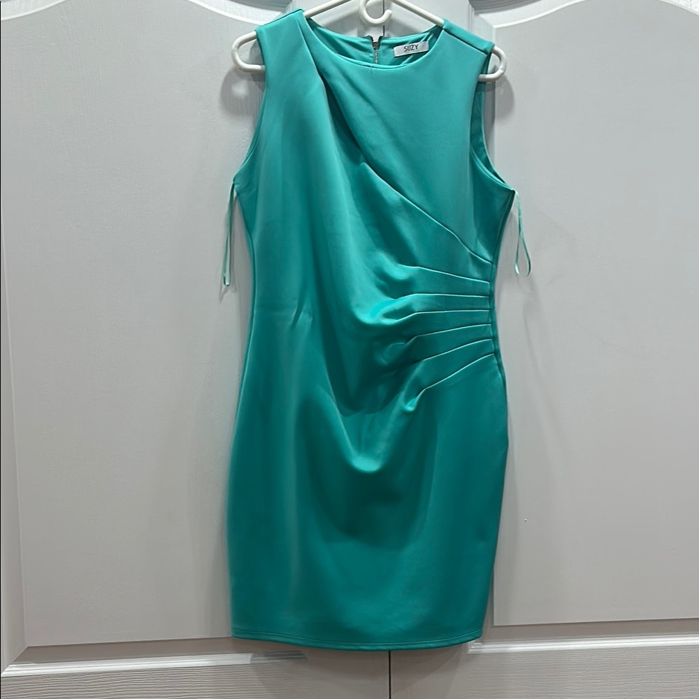 Elegant Teal Sleeveless Dress